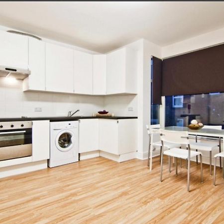 Private Room Close To Leeds University And City Centre Luaran gambar