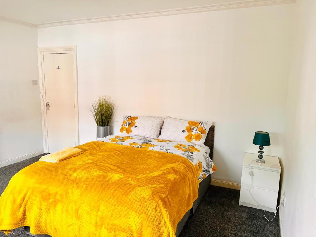 Private Room Close To Leeds University And City Centre Luaran gambar