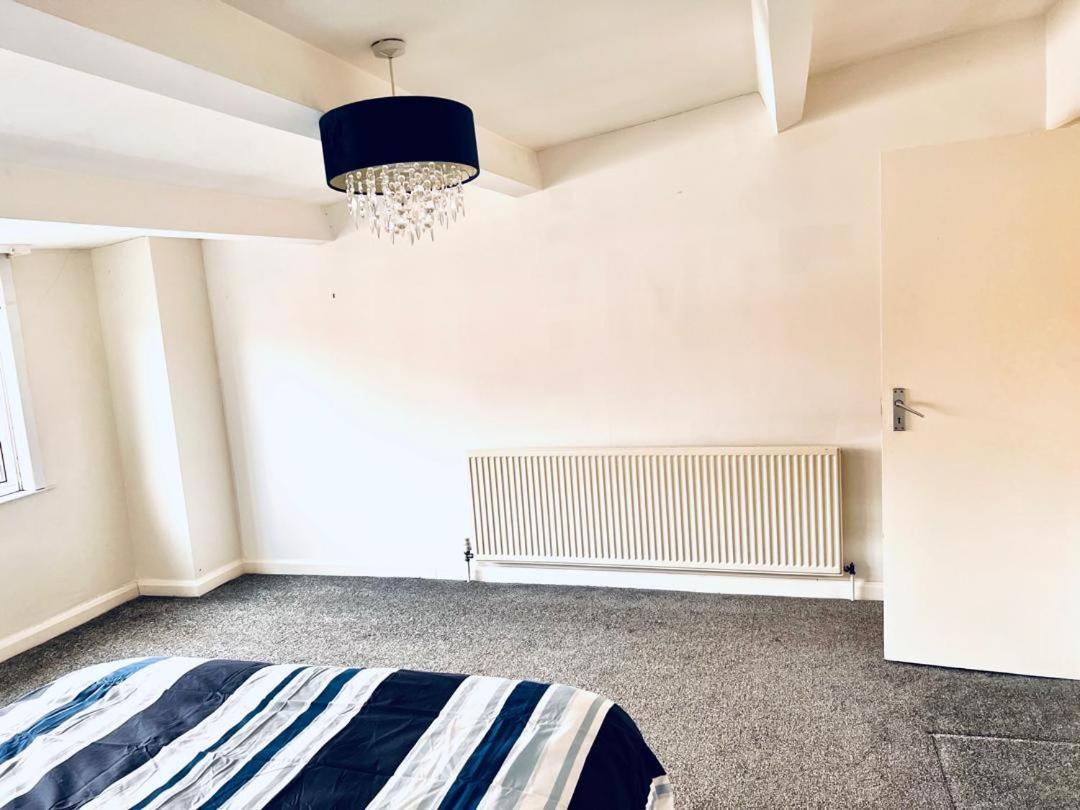 Private Room Close To Leeds University And City Centre Luaran gambar
